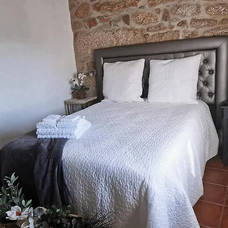 Casa Da Nogueira Feriehus